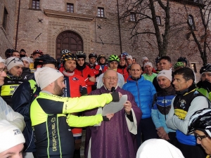 Foto Fiaccolata