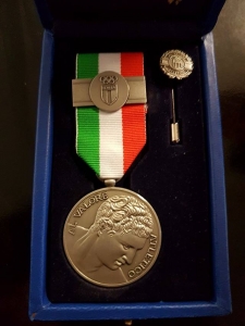 Foto Medaglia d'argento al valore atletico