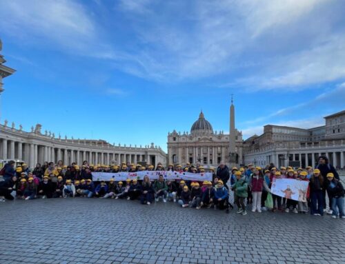 Il Secondo Circolo “Aldo Moro” di Gubbio incontra Papa Francesco a Città del Vaticano. “Si è parlato di pace”