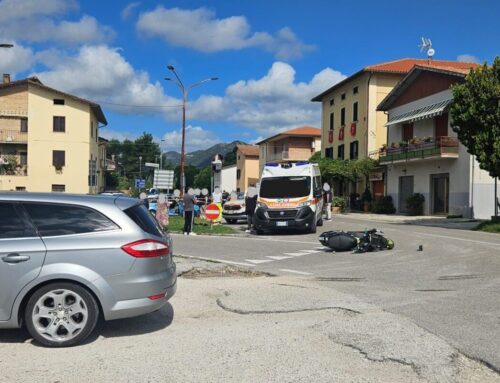 Migliora il ragazzo di Gubbio rimasto ferito nell’incidente a Padule. I cittadini: “Quell’incrocio è pericoloso”